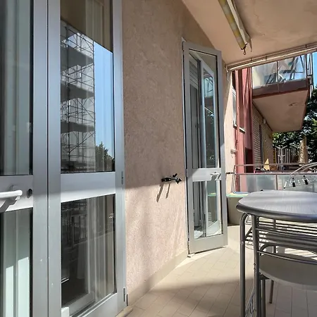 Lägenhet Spazioso E Vicino Al Mare - Casa Mareblu Rimini
