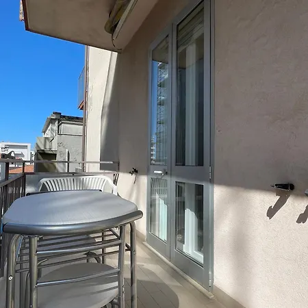 Spazioso E Vicino Al Mare - Casa Mareblu Rimini