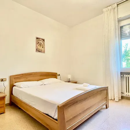 Spazioso E Vicino Al Mare - Casa Mareblu Lägenhet