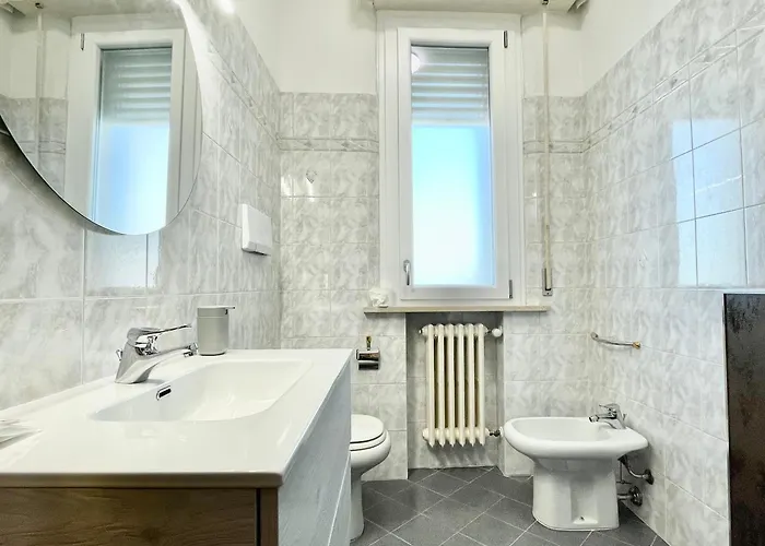 Spazioso E Vicino Al Mare - Casa Mareblu Apartment *